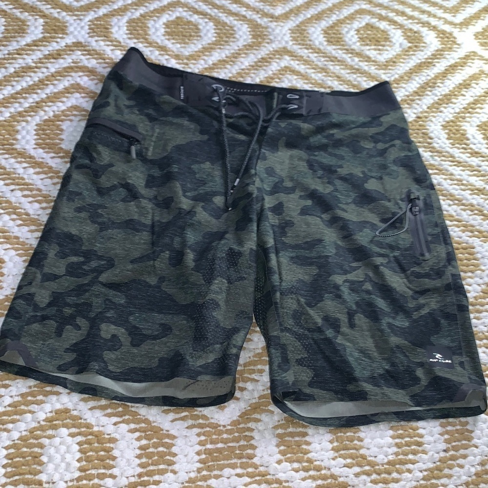 RIPCURL Surf Grip - Picture 2 of 7